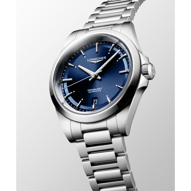 LONGINES