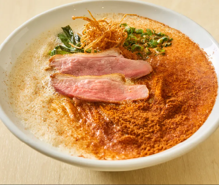 북쪽의 새로운 맛으로 봄을 물들인다.