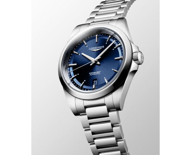 LONGINES